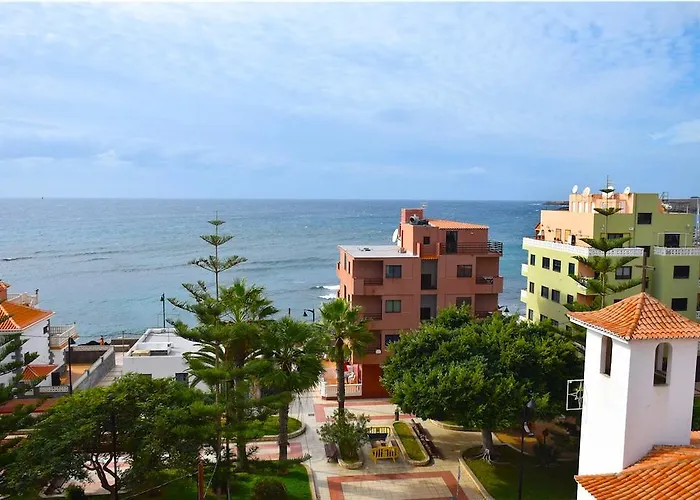 Lovely Studia In Con Nice Sea View