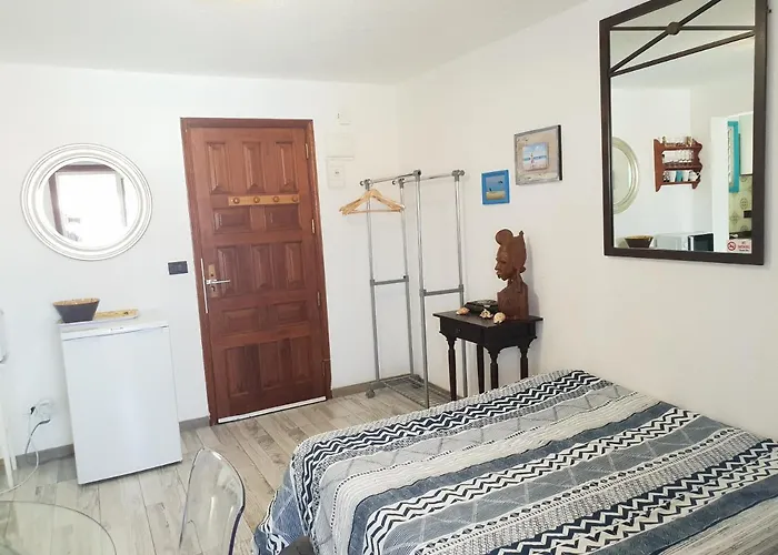 Apartmán Lovely Studia In Las Galletas Con Nice Sea View *