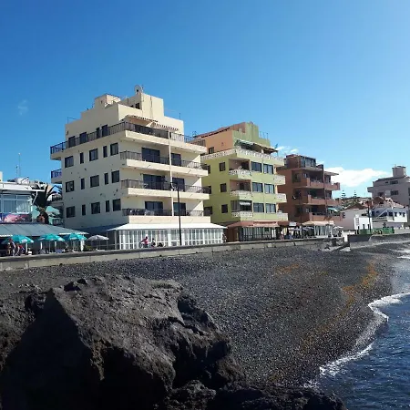 Lovely Studia In Con Nice Sea View 라스 가예타스